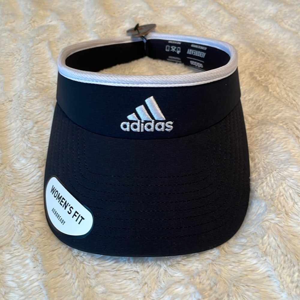 Adidas women’s aero ready match visor black